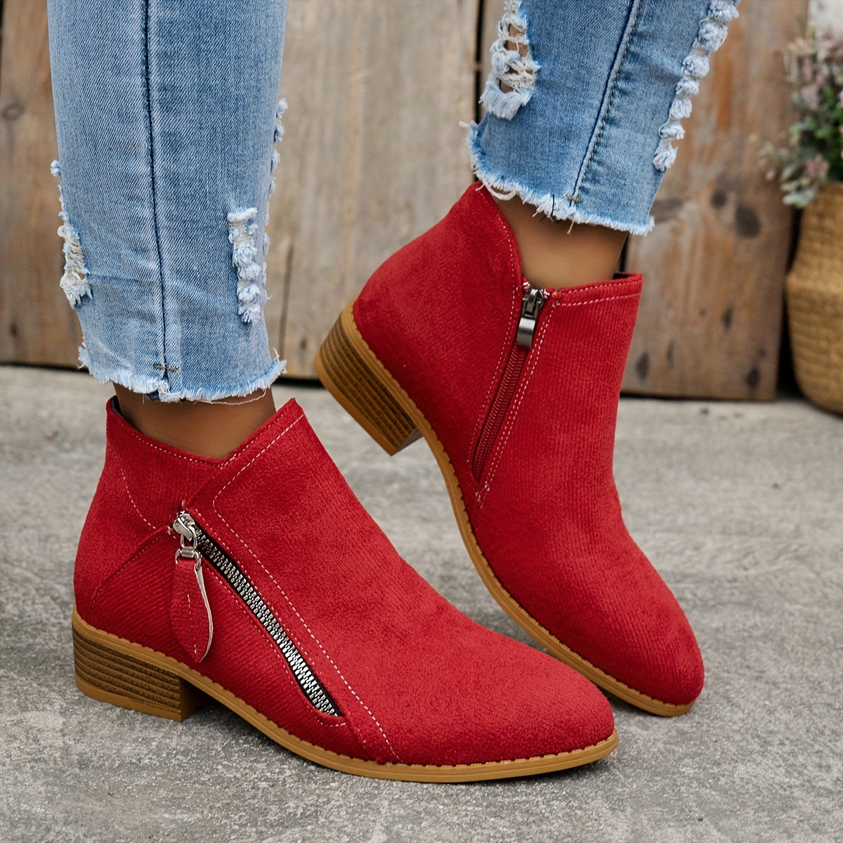 Lona | Stylish Suede Ankle Boots