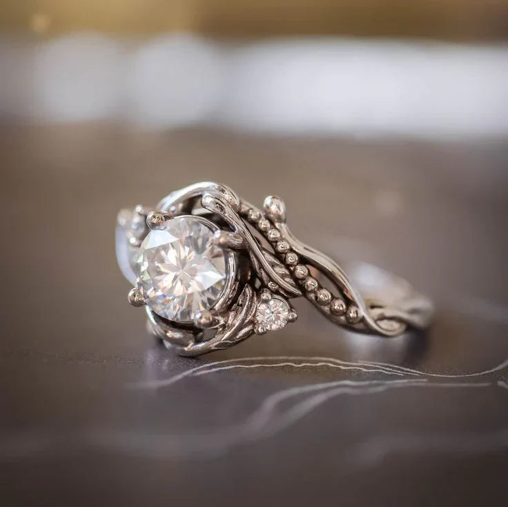 Elegant Silver Branch Zirconia Ring