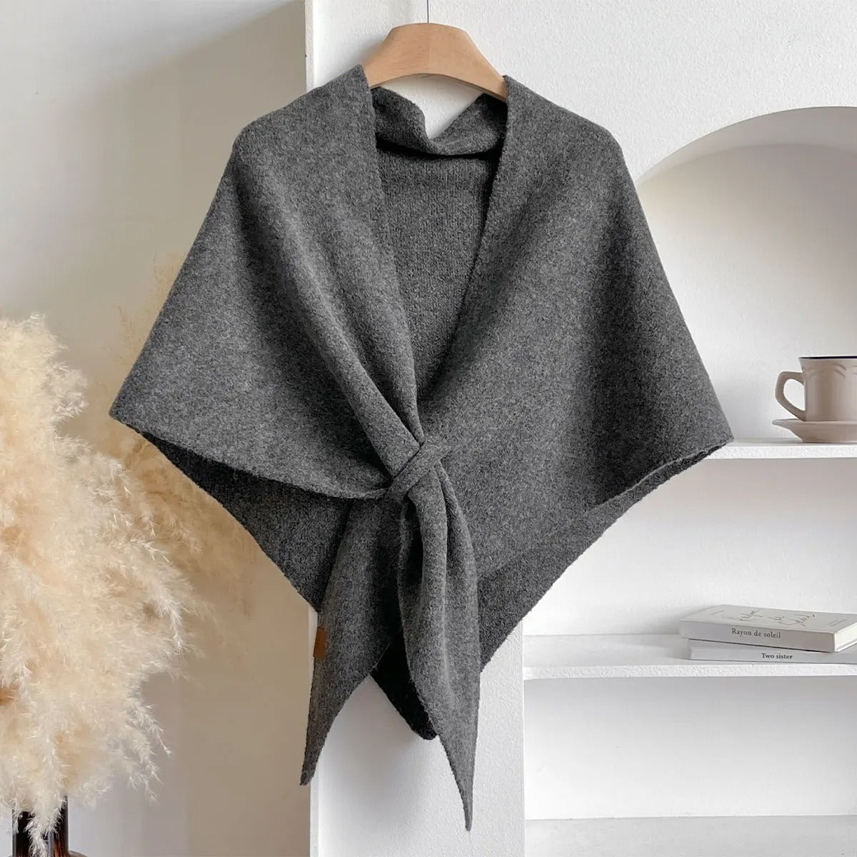 Emma | Soft Autumn Scarf with Light Structure