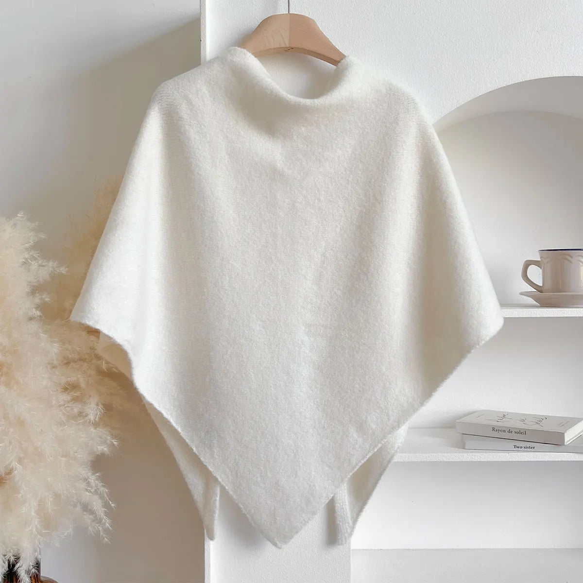 Emma | Soft Autumn Scarf with Light Structure