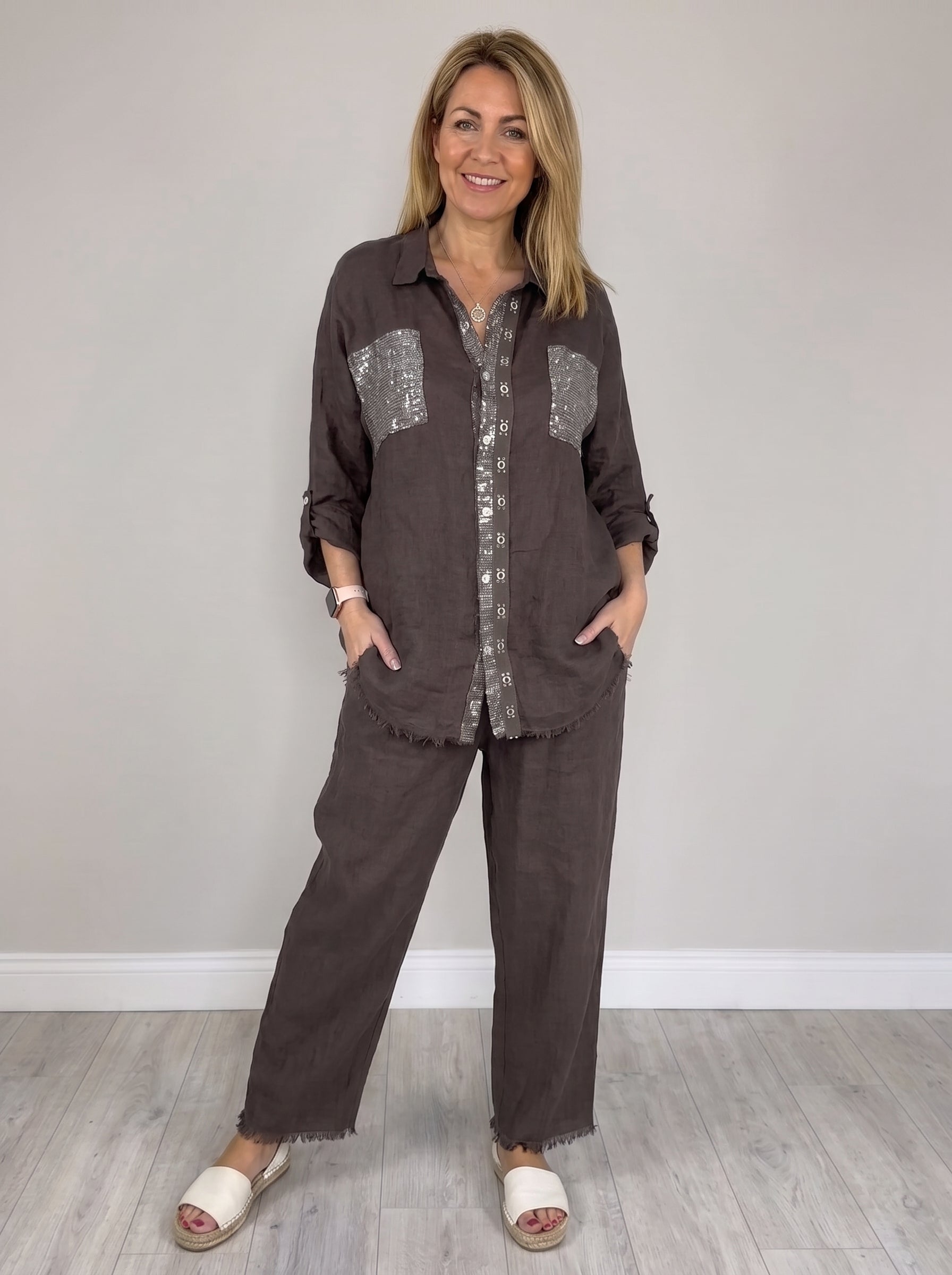 Lesia Elegant Set