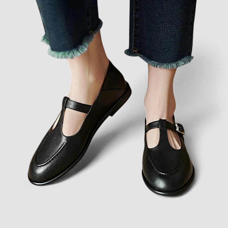 Amélie English Baby Shoes with Small Heel