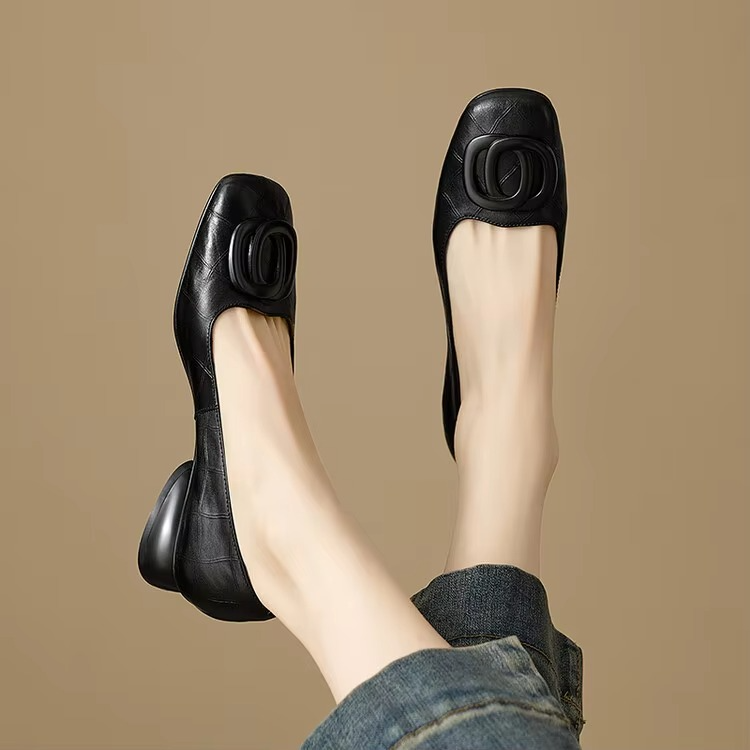 Vera | Ballerina with Low Wedge