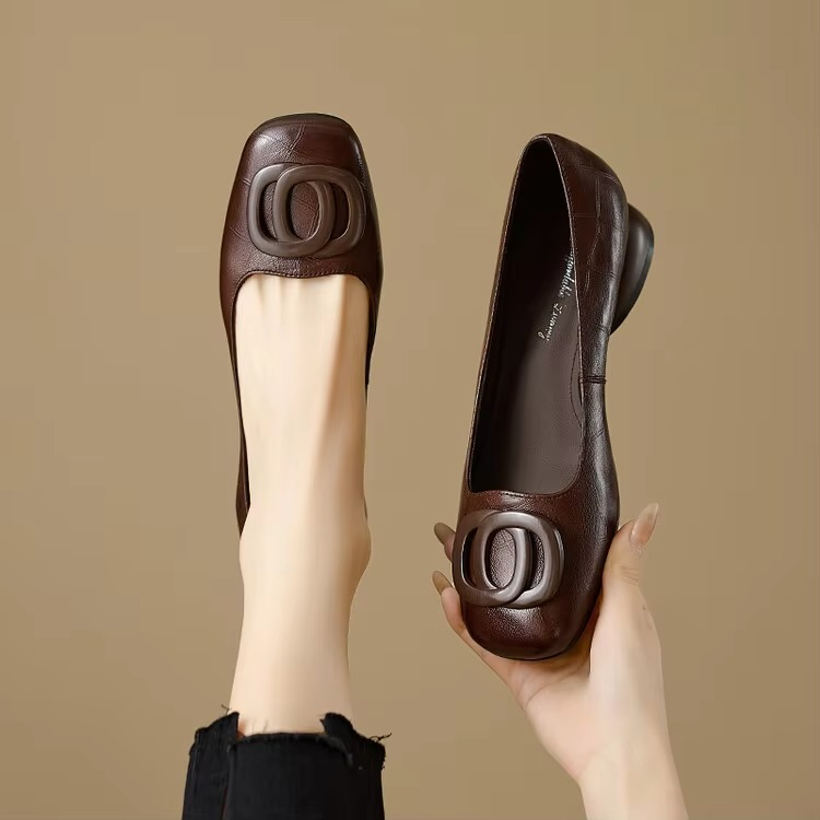 Vera | Ballerina with Low Wedge