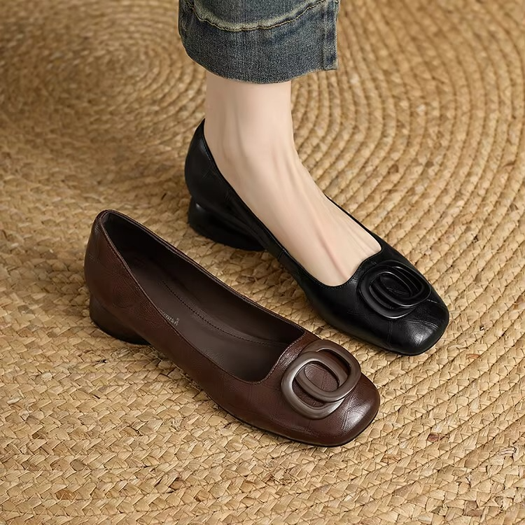 Vera | Ballerina with Low Wedge