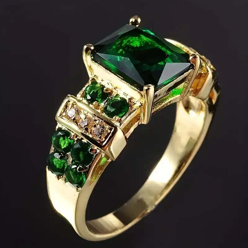 Exquisite Emerald Ring