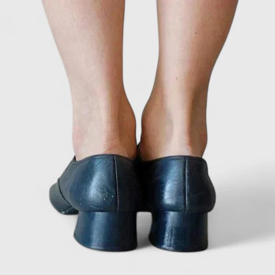 Léa Retro Baby Shoes with Round Buckle