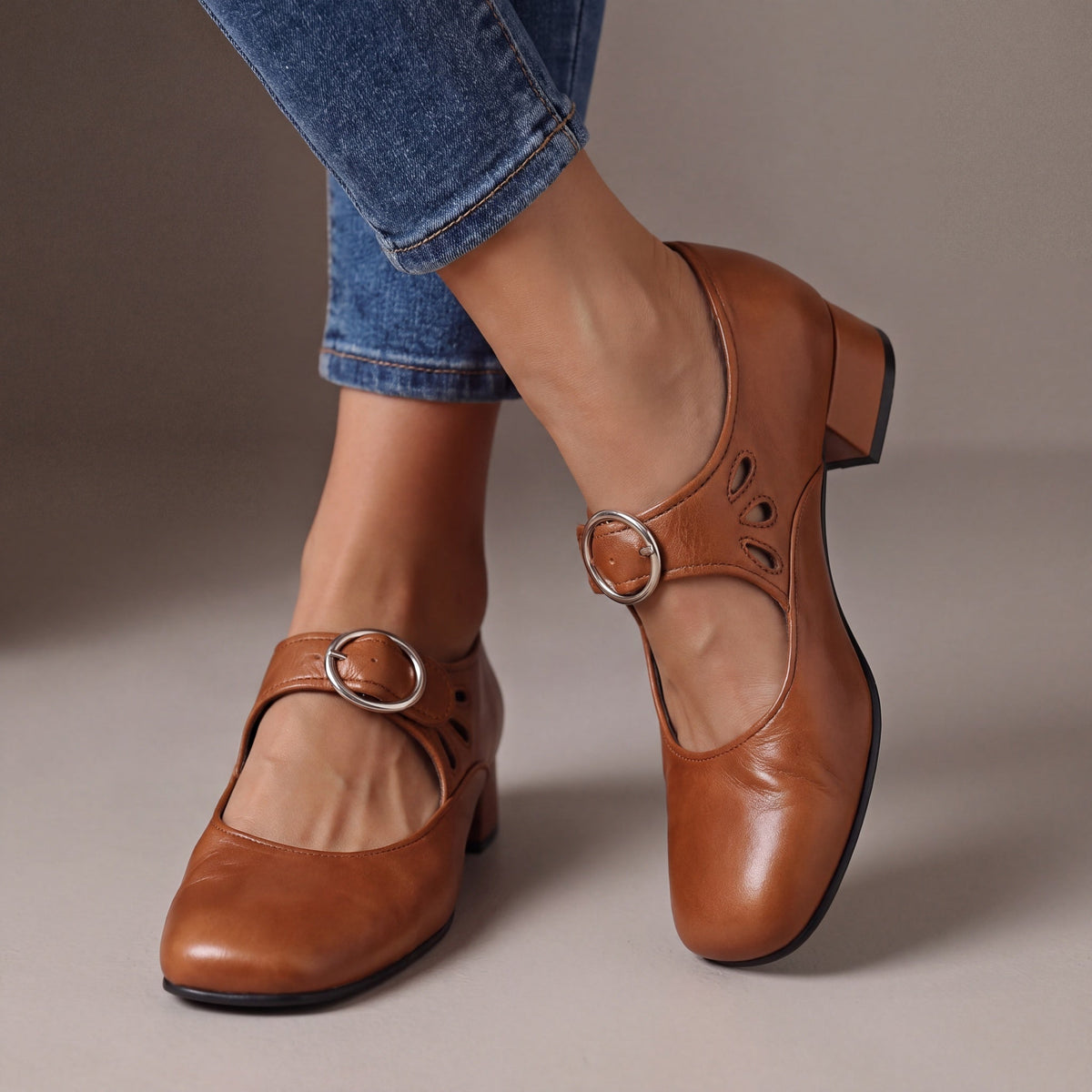 Giuseppina | Court Shoe with Strap
