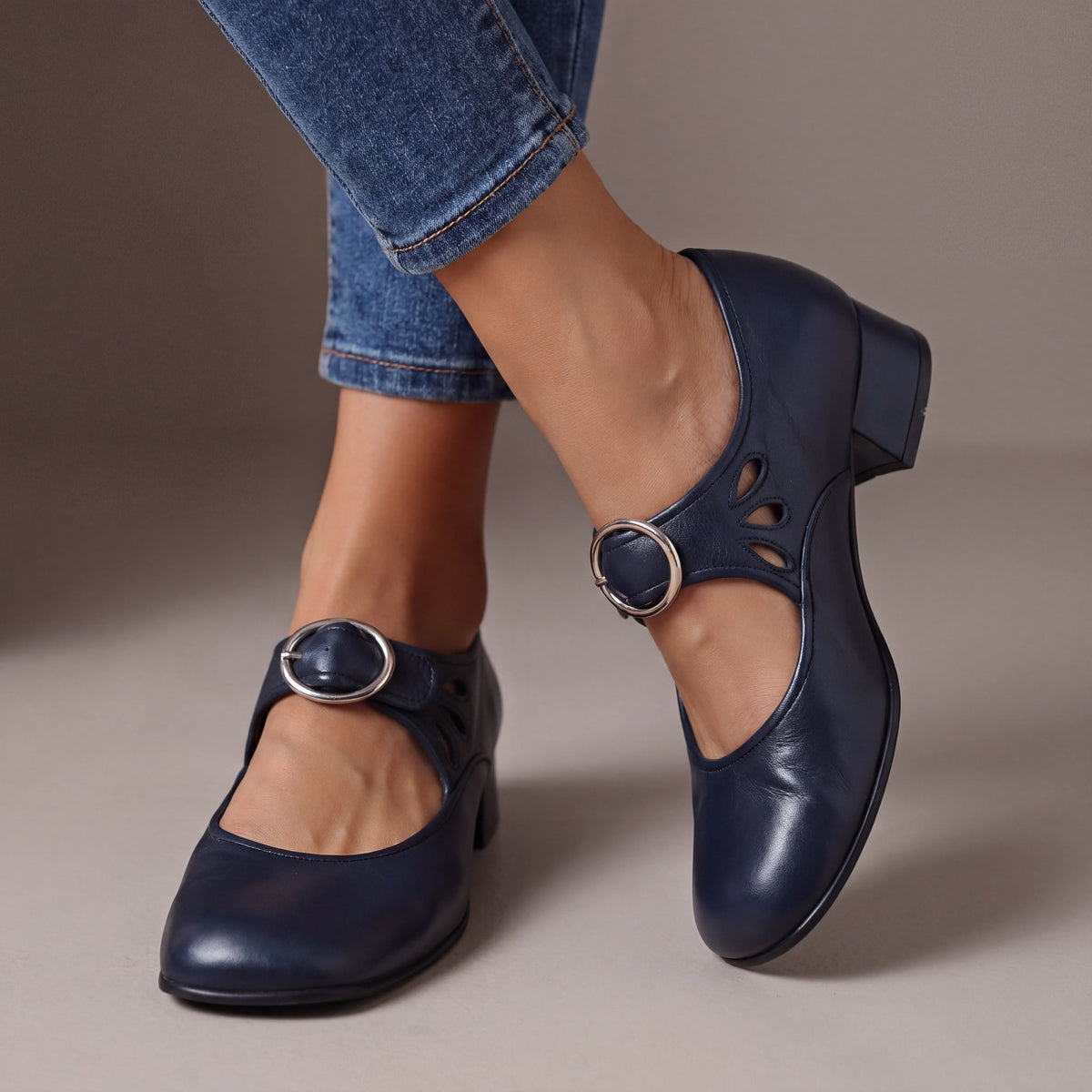 Giuseppina | Court Shoe with Strap